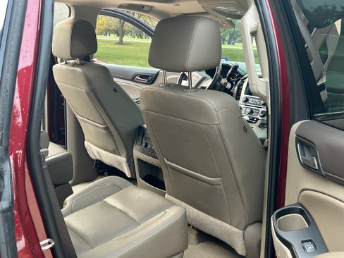 Used 2018 GMC Yukon SLT w/ Open Road Package image 14