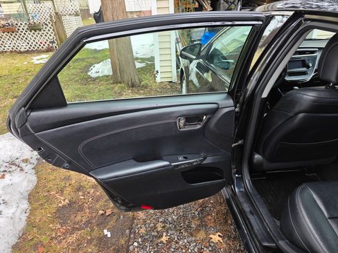 Used 2013 Toyota Avalon XLE Premium image 13