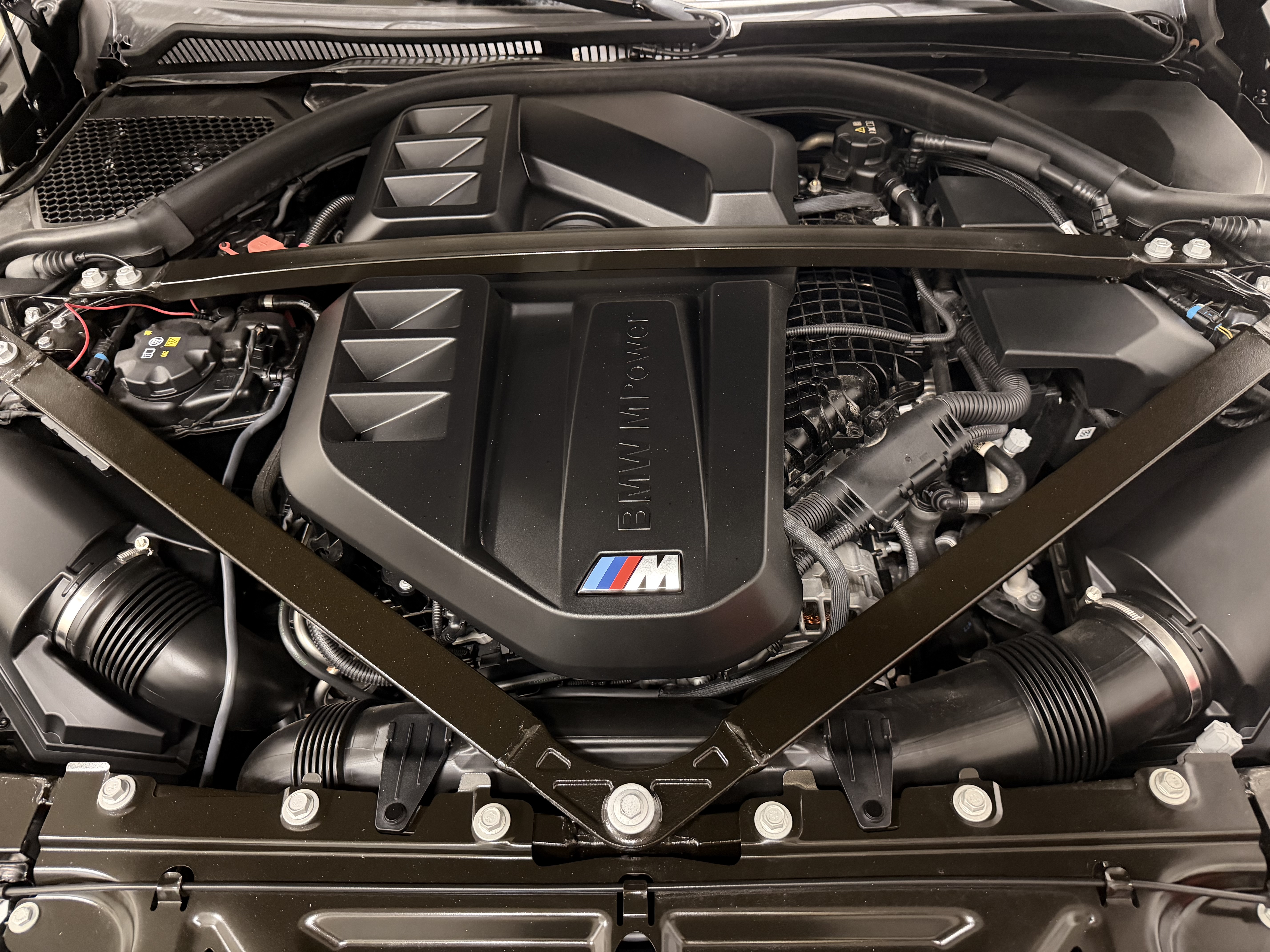 Used 2025 BMW M4 xDrive Competition AWD/4WD image 4