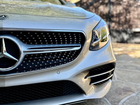 Used 2019 Mercedes-Benz S 560 Cabriolet image 25