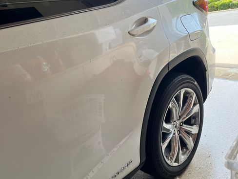 Used 2018 Lexus RX 450h AWD w/ Luxury Package image 4