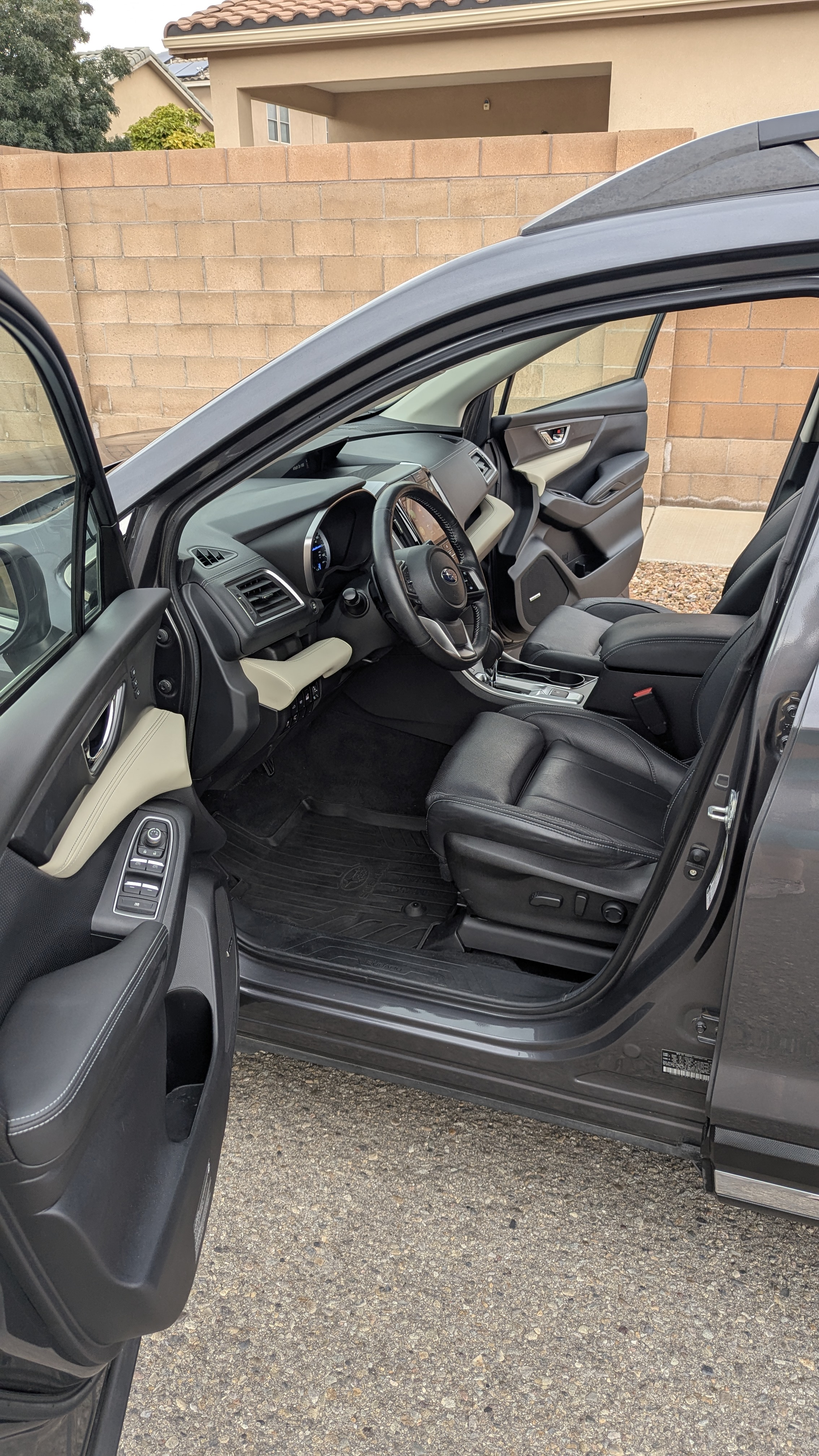 Used 2022 Subaru Ascent Limited w/ Technology Package AWD/4WD image 25