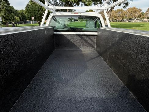 Used 2014 Ford F250 XL w/ Power Equipment Group image 22