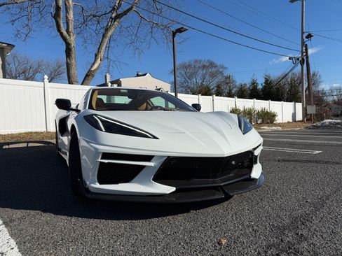 Used 2023 Chevrolet Corvette Stingray Premium Conv w/ Z51 Performance Package image 21