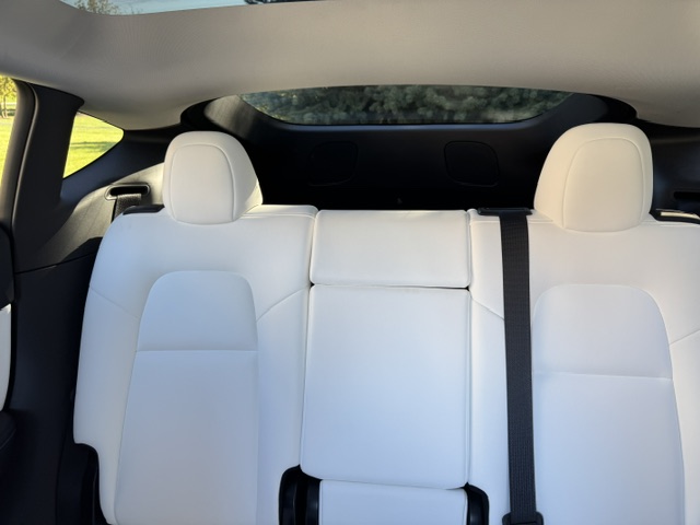 Used 2021 Tesla Model Y Long Range AWD/4WD image 13