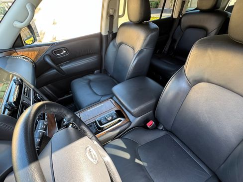 Used 2023 Nissan Armada SL image 22