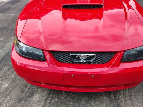 Used 2004 Ford Mustang GT Premium image 4
