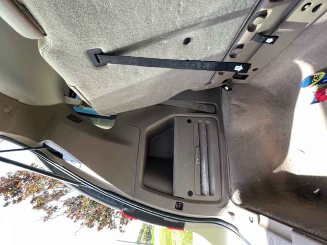 Used 2011 Chrysler Town & Country Touring-L w/ Trailer Tow Group FWD image 29