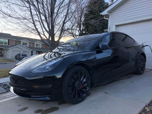 Used 2023 Tesla Model 3 Performance image 8