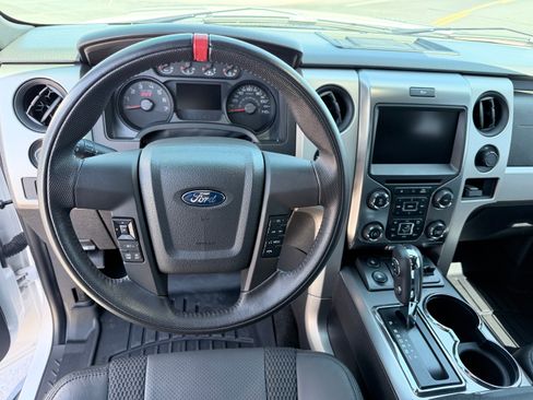 Used 2014 Ford F150 Raptor w/ Equipment Group 801A Luxury AWD/4WD image 18