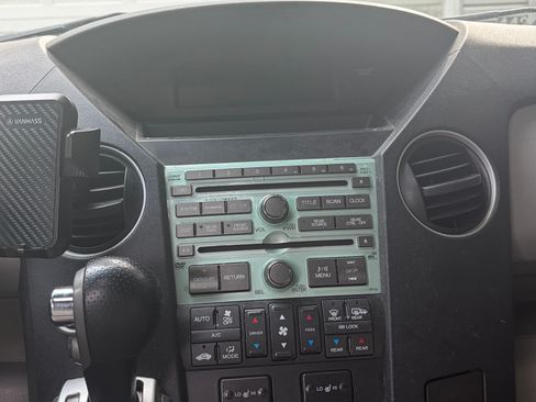 Used 2009 Honda Pilot EX-L image 16