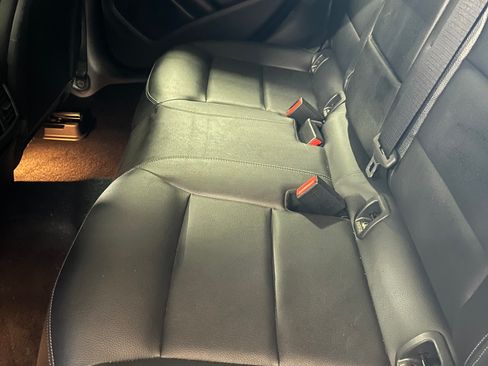 Used 2017 Mercedes-Benz GLA 250 4MATIC image 13