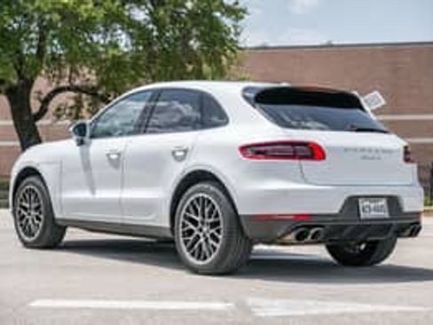 Used 2018 Porsche Macan S AWD/4WD image 4