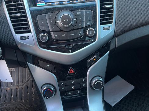 Used 2015 Chevrolet Cruze Eco FWD image 5
