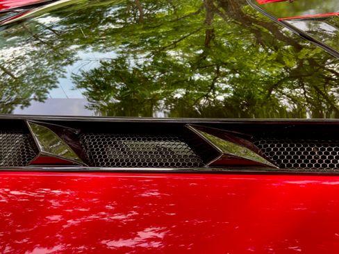 Used 2020 Chevrolet Corvette Stingray Premium Cpe w/ 3LT Preferred Equipment Group RWD image 23