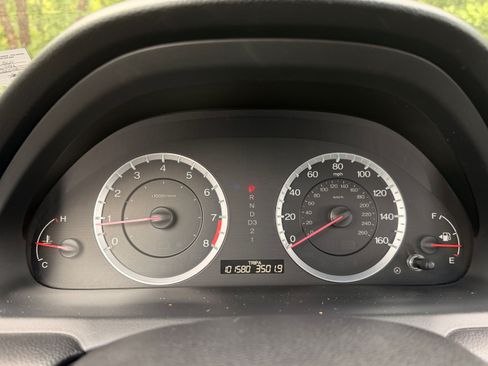 Used 2011 Honda Accord EX-L image 19
