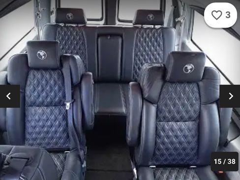 Used 2022 GMC Savana 2500 Extended w/ Enhanced Convenience Package image 18