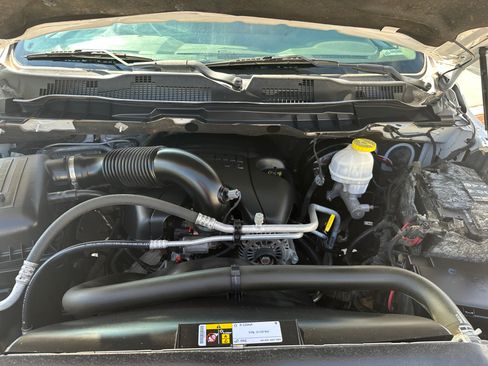 Used 2018 RAM 1500 Tradesman AWD/4WD image 8