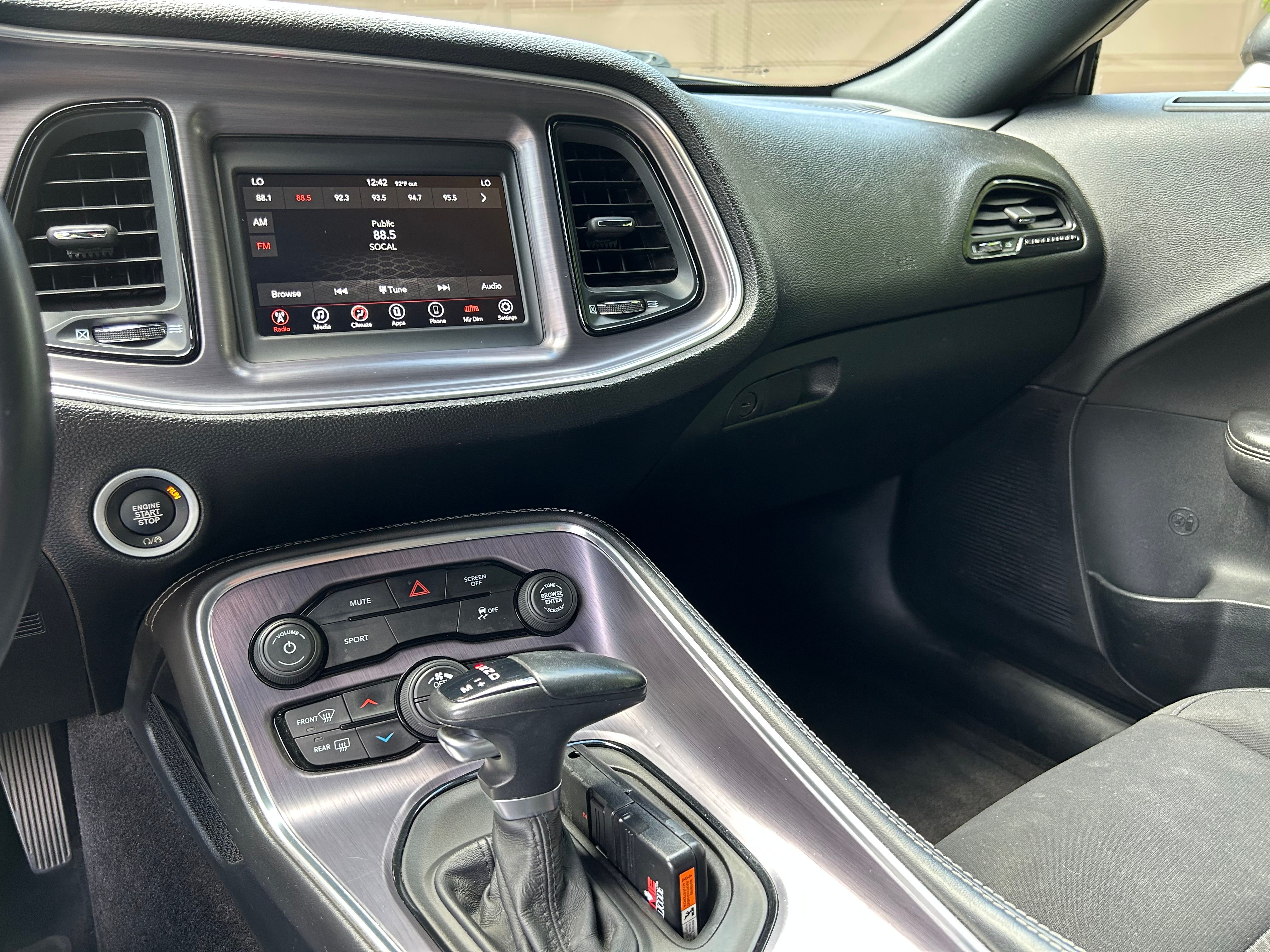 Used 2018 Dodge Challenger SXT RWD image 5