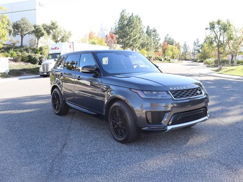 Used 2019 Land Rover Range Rover Sport HSE image 12