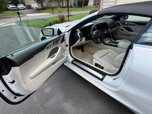 Used 2019 BMW M850i xDrive Convertible AWD/4WD image 9