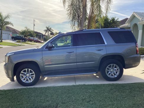 Used 2018 GMC Yukon Denali w/ Open Road Package image 5