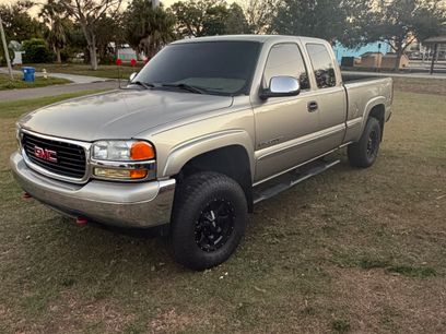 Used 2001 GMC Sierra 2500 4x4 Extended Cab w/ Convenience Plus Group