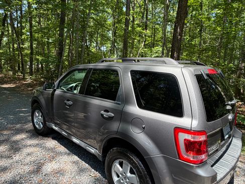 Used 2012 Ford Escape XLT FWD image 5