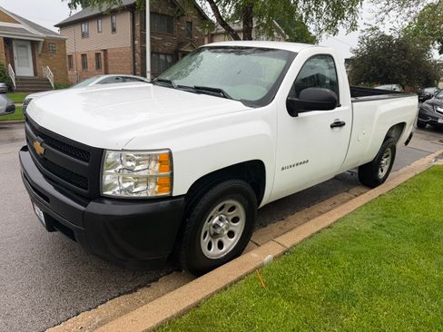 Used 2013 Chevrolet Silverado 1500 W/T RWD image 1