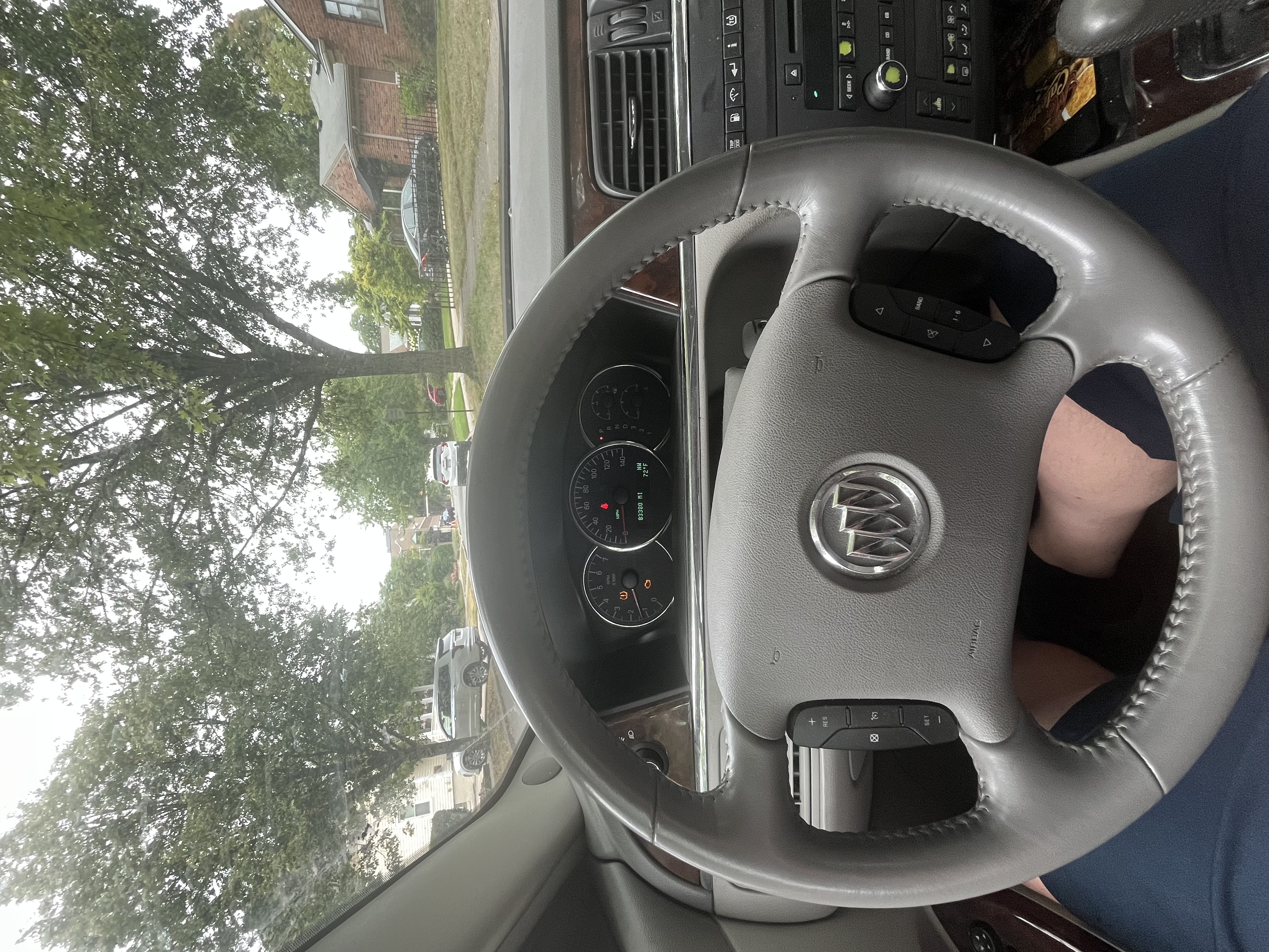Used 2008 Buick LaCrosse CX FWD image 2