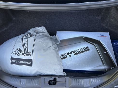 Used 2017 Ford Mustang Shelby GT350R w/ GT350R Equipment Group 920A image 18