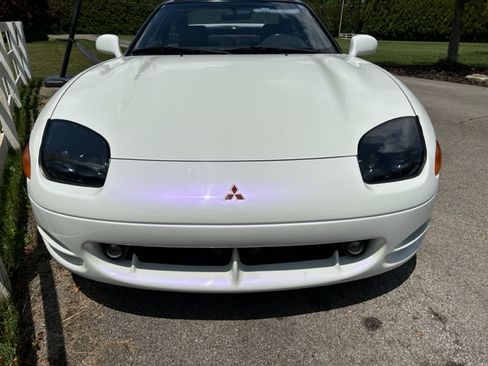 Used 1995 Mitsubishi 3000GT SL image 1
