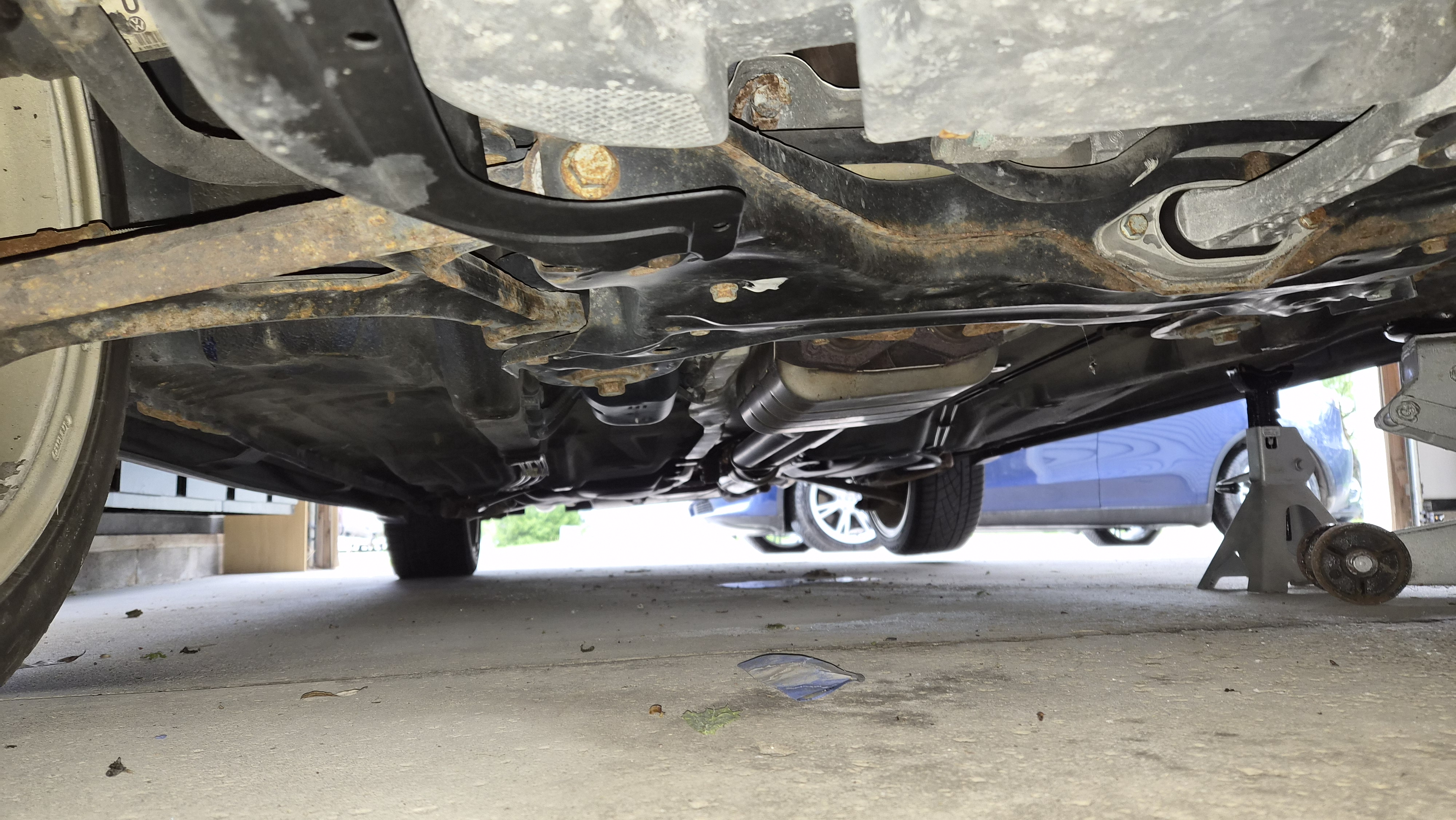 Used 2004 Volkswagen R32 AWD/4WD image 4
