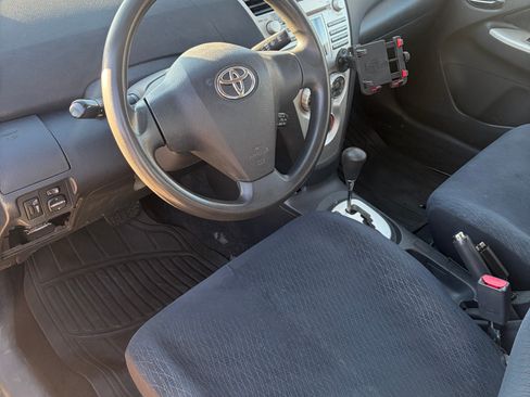 Used 2008 Toyota Yaris S w/ PWR Pkg w/Alloy Wheels FWD image 9