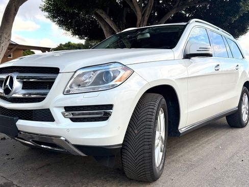 Used 2016 Mercedes-Benz GL 320 BlueTEC 4MATIC image 11