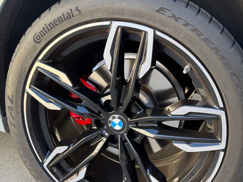 Used 2024 BMW X3 M40i w/ Premium Package image 12