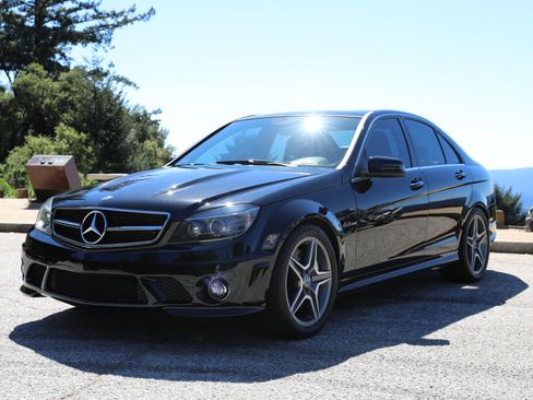 Used 2010 Mercedes-Benz C 63 AMG C 63 AMG Sedan 4D image 2