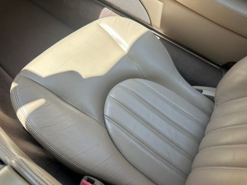 Used 2001 Jaguar XK8 Convertible RWD image 10