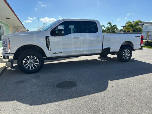 Used 2023 Ford F350 Lariat w/ Lariat Ultimate Package image 1