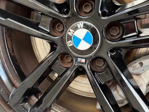 Used 2021 BMW 230i Convertible w/ M Sport Package RWD image 19