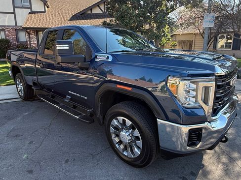 Used 2020 GMC Sierra 2500 Pickup 4D 8 ft w/ Convenience Package image 4
