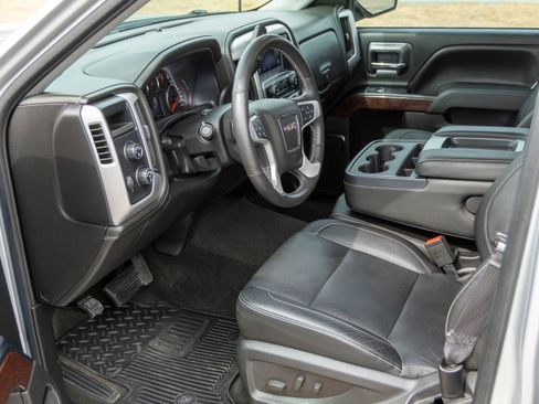 Used 2015 GMC Sierra 1500 SLT w/ SLT Preferred Package AWD/4WD image 13