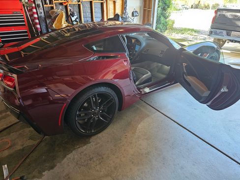 Used 2017 Chevrolet Corvette Stingray Z51 Coupe 2D image 8