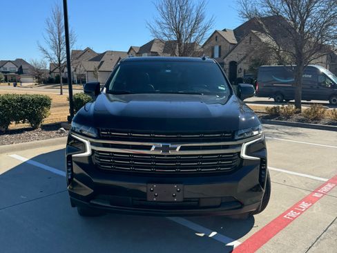 Used 2022 Chevrolet Suburban RST w/ Luxury Package image 8