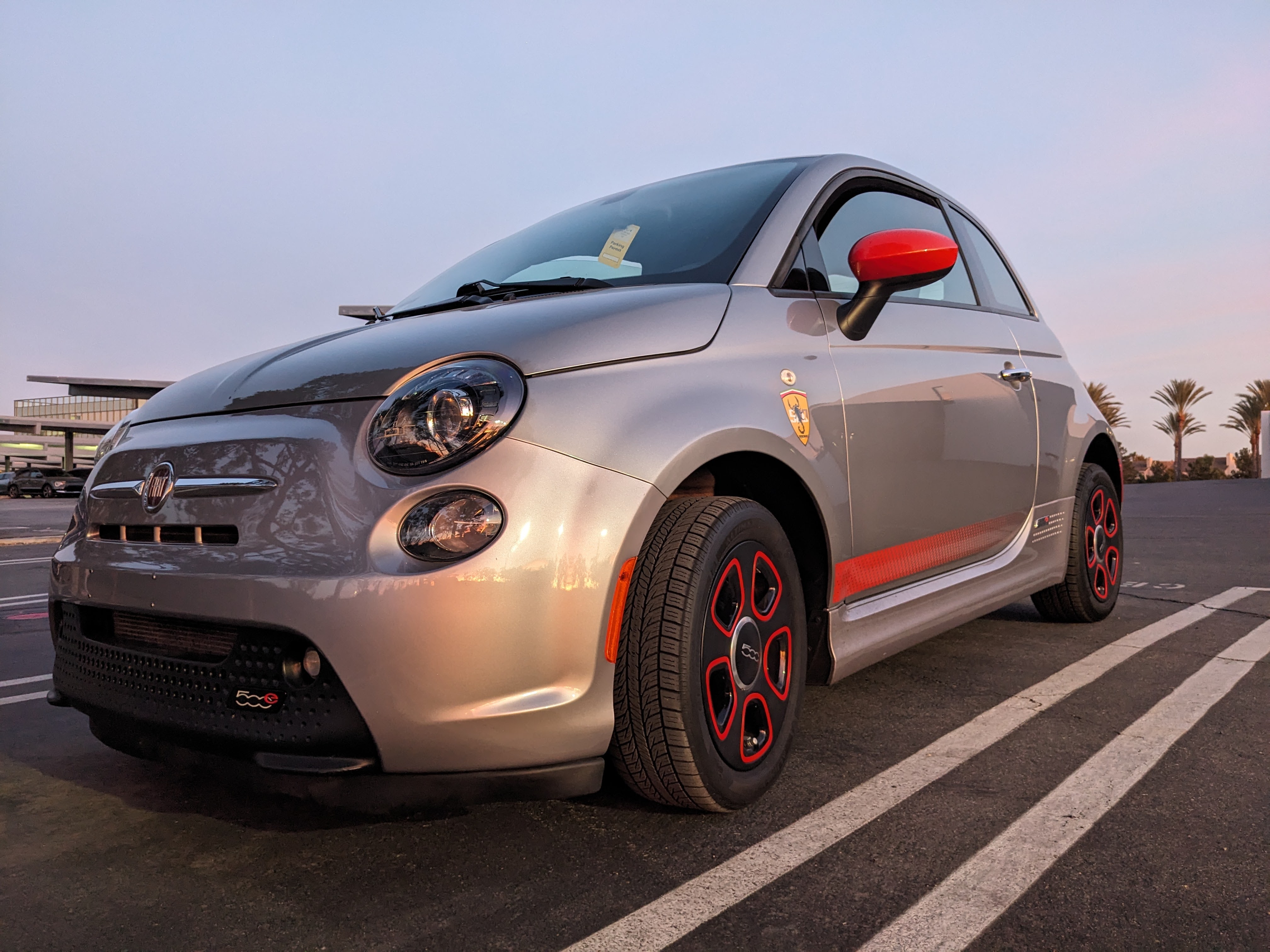 Used 2019 FIAT 500 e w/ Esport Package FWD image 2