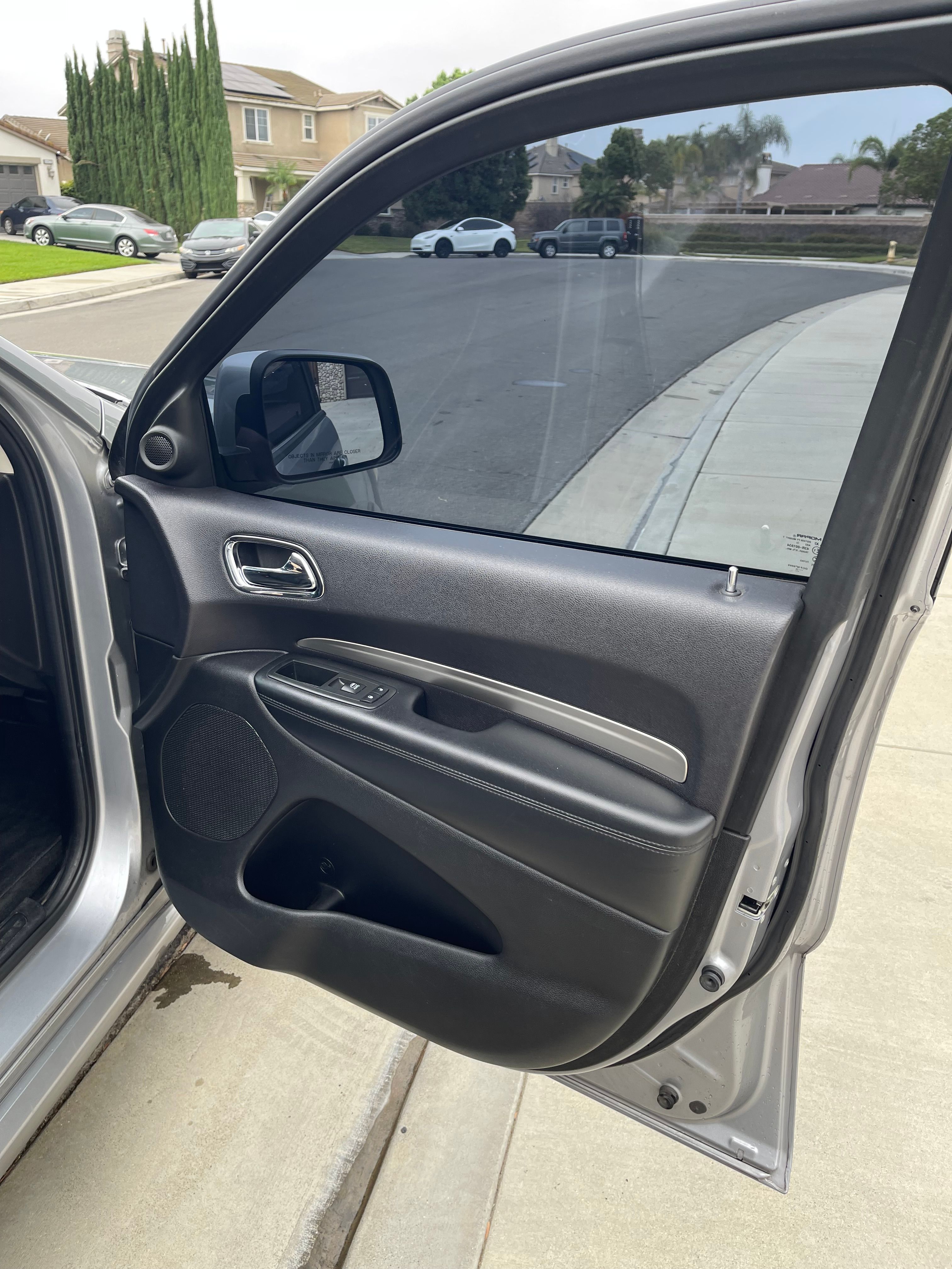 Used 2013 Dodge Durango SXT w/ Blacktop Pkg RWD image 14