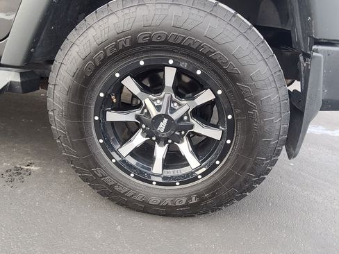 Used 2017 Jeep Wrangler Unlimited Sport w/ Quick Order Package 24S image 4