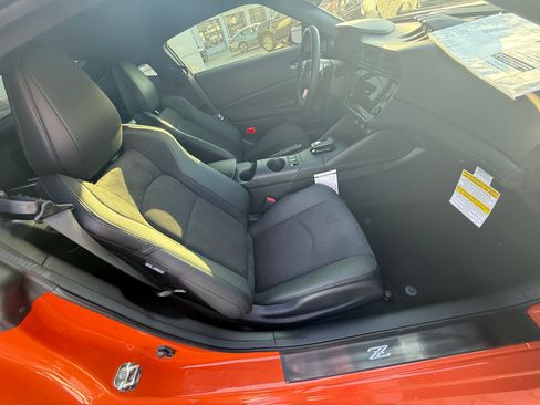Used 2024 Nissan Z Performance w/ Heritage Edition image 11