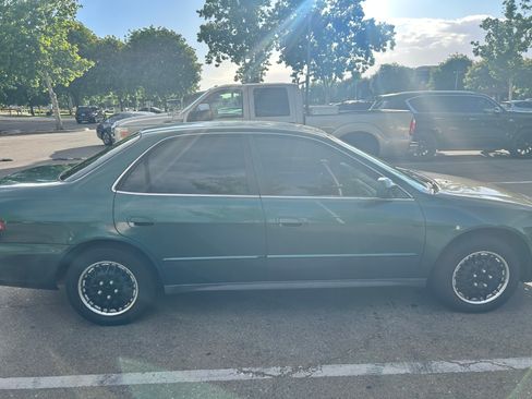 Used 2002 Honda Accord LX image 4