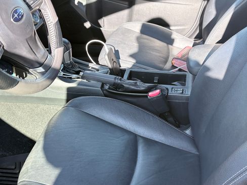 Used 2015 Subaru Crosstrek 2.0i Limited w/ Popular Package #1 image 12